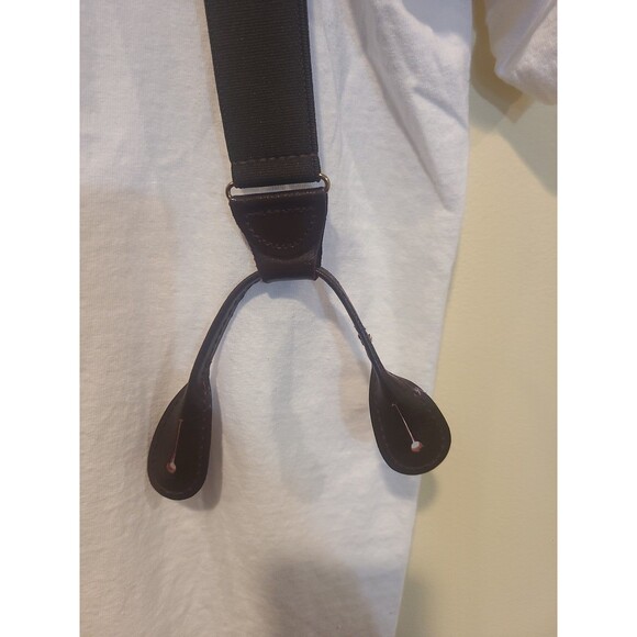 Two Pairs of Unbranded Suspenders - Picture 8 of 8